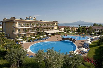 Gardasee: Apartments auf Camping Bella Italia
