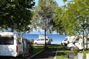 Lago Maggiore: Stellplatz auf Parkcamping Maccagno