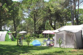 Campingplatz Belvedere Pineta Village, Grado, Adria