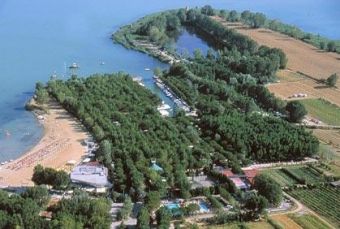 Campingplatz Punta Navaccia am Trasimenosee, Umbrien, Italien