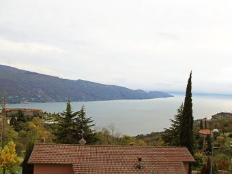 Ferienwohnung mit Panoramablick auf den Gardasee
