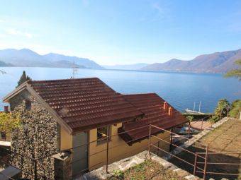 Ferienhaus Terrazze sul Lago, Blick auf den Lago Maggiore, Luino, Italien